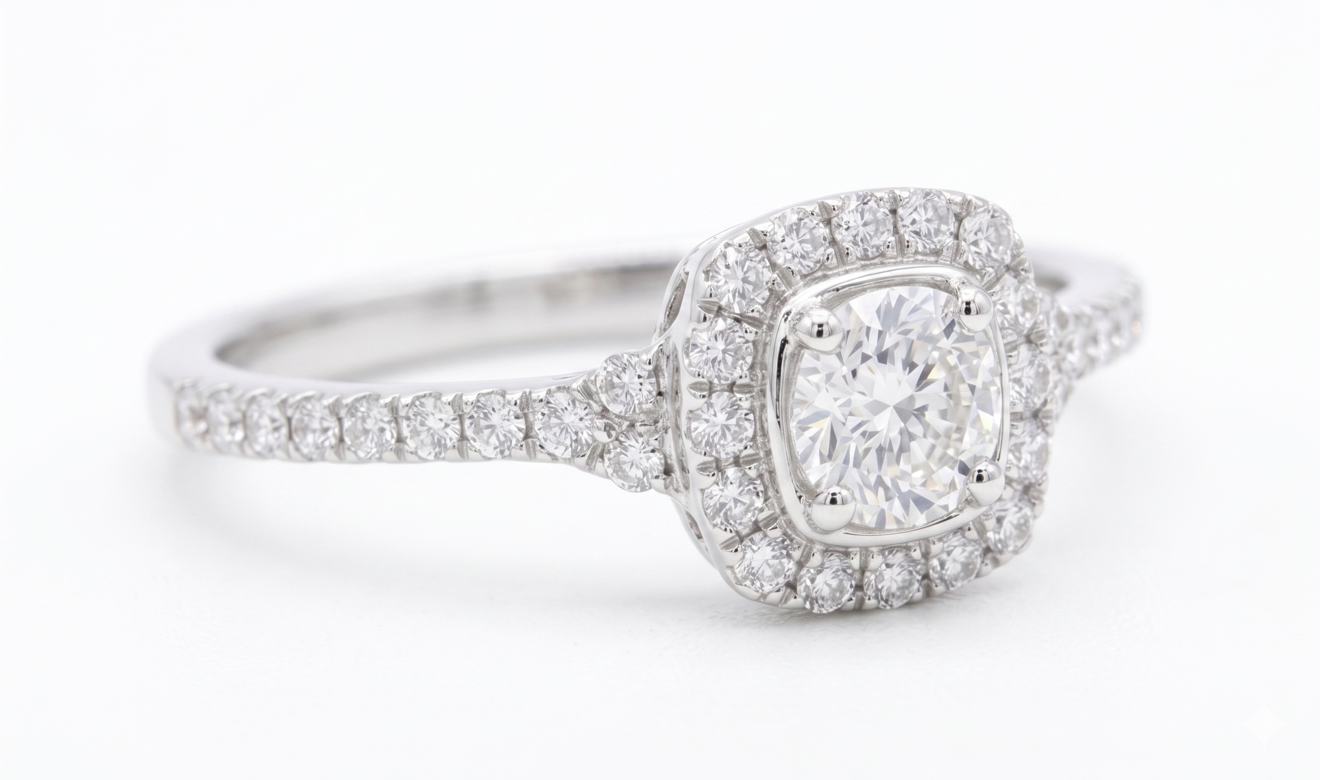 Anillo Paz