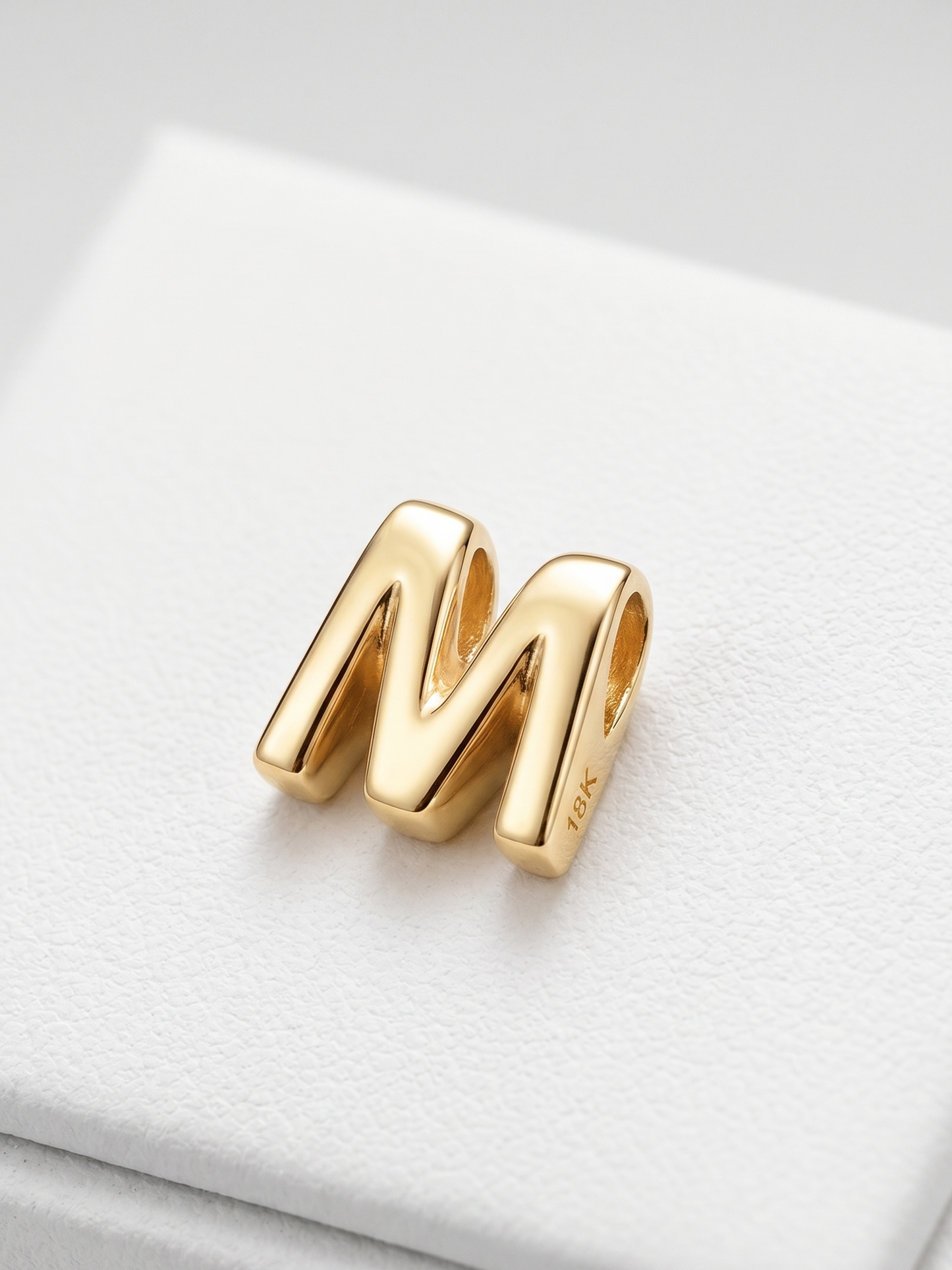Colgante M